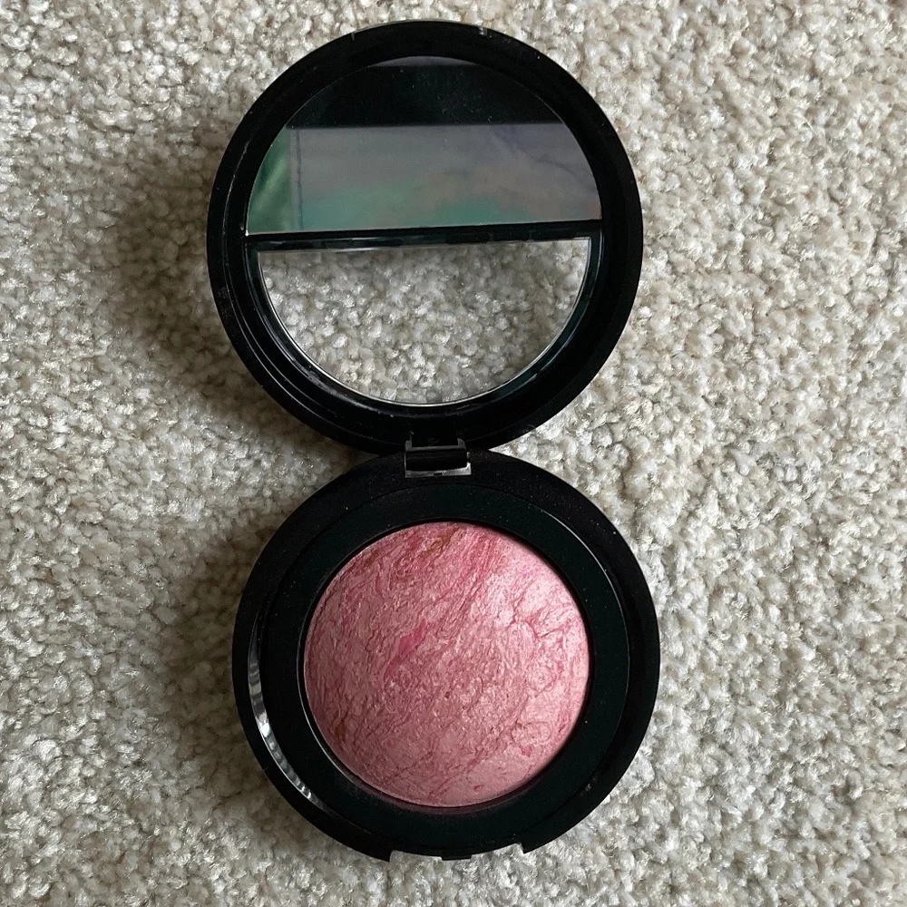 Laura Geller Baked Blush-n- Brighten Pink Buttercream NIB